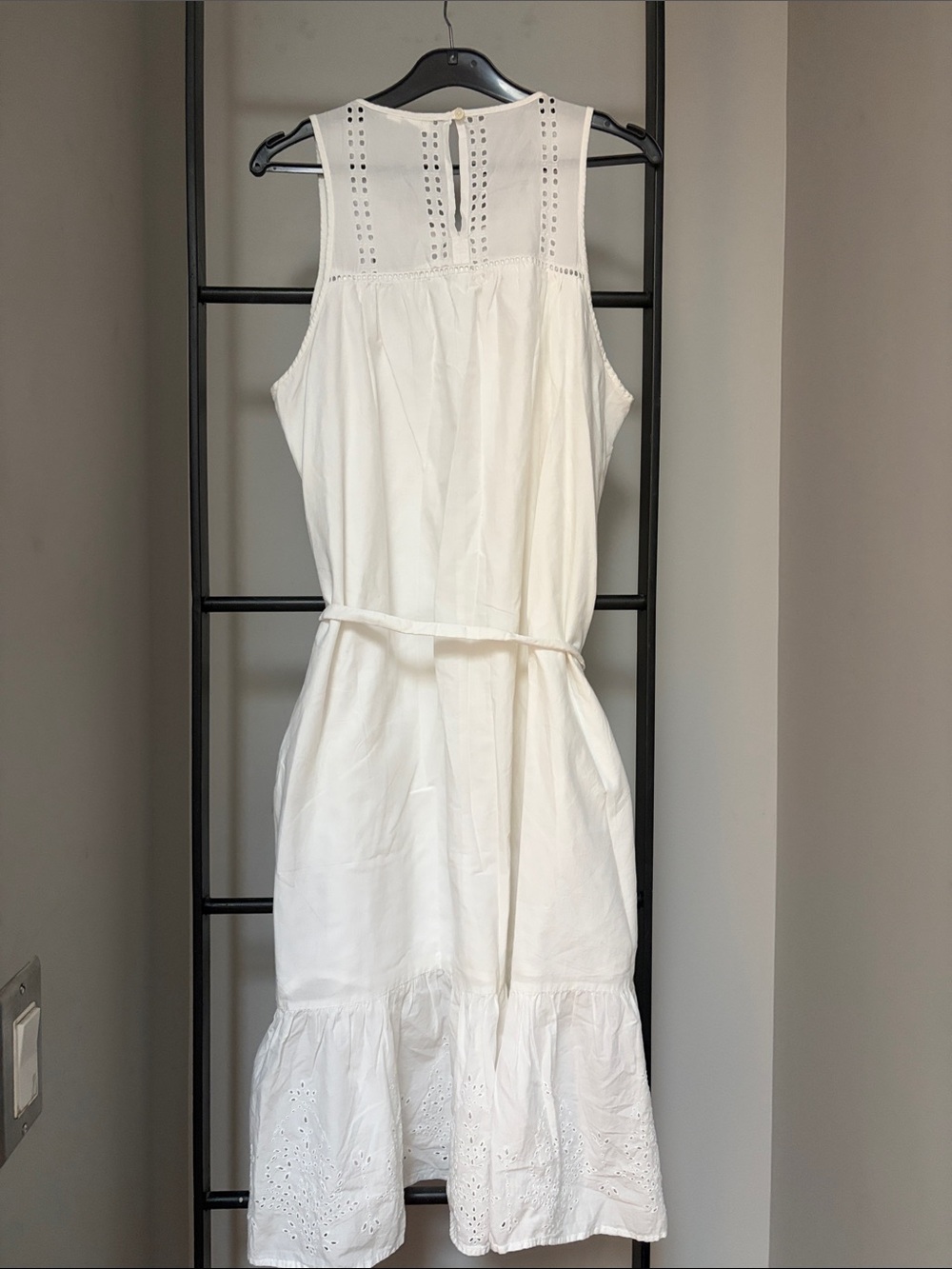 GAP White Eyelet Tie-Waist Midi Dress - Picture 4 of 5